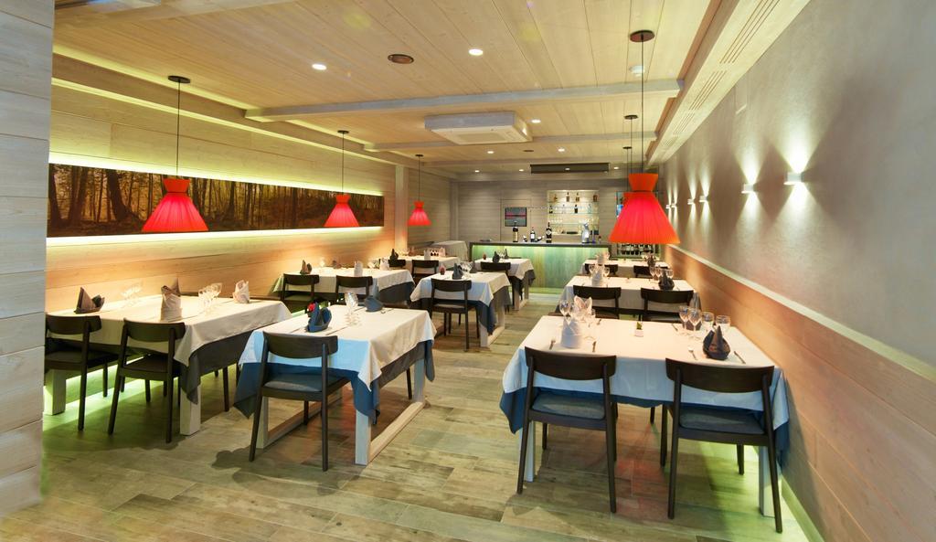 Pey Hotel *