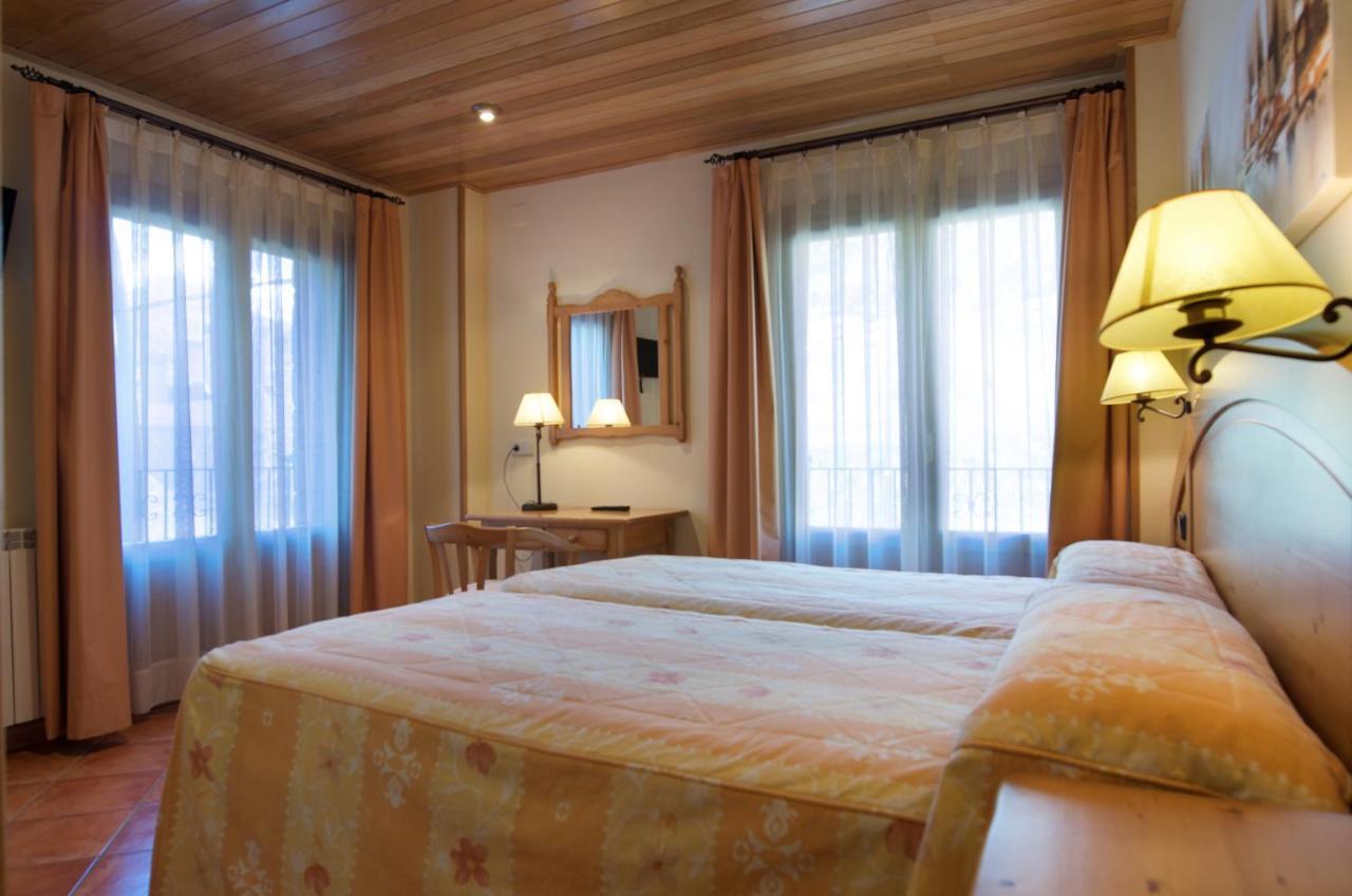Hotel Pey *